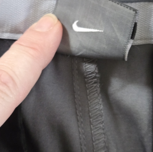 Nike Golf Tour Performance, Dry Fit Men's 32x32 Medium Gray Pants - Picture 10 of 14